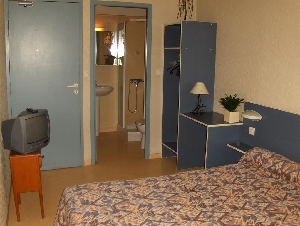 Hotel Le Juliano Carbon-Blanc Cameră foto